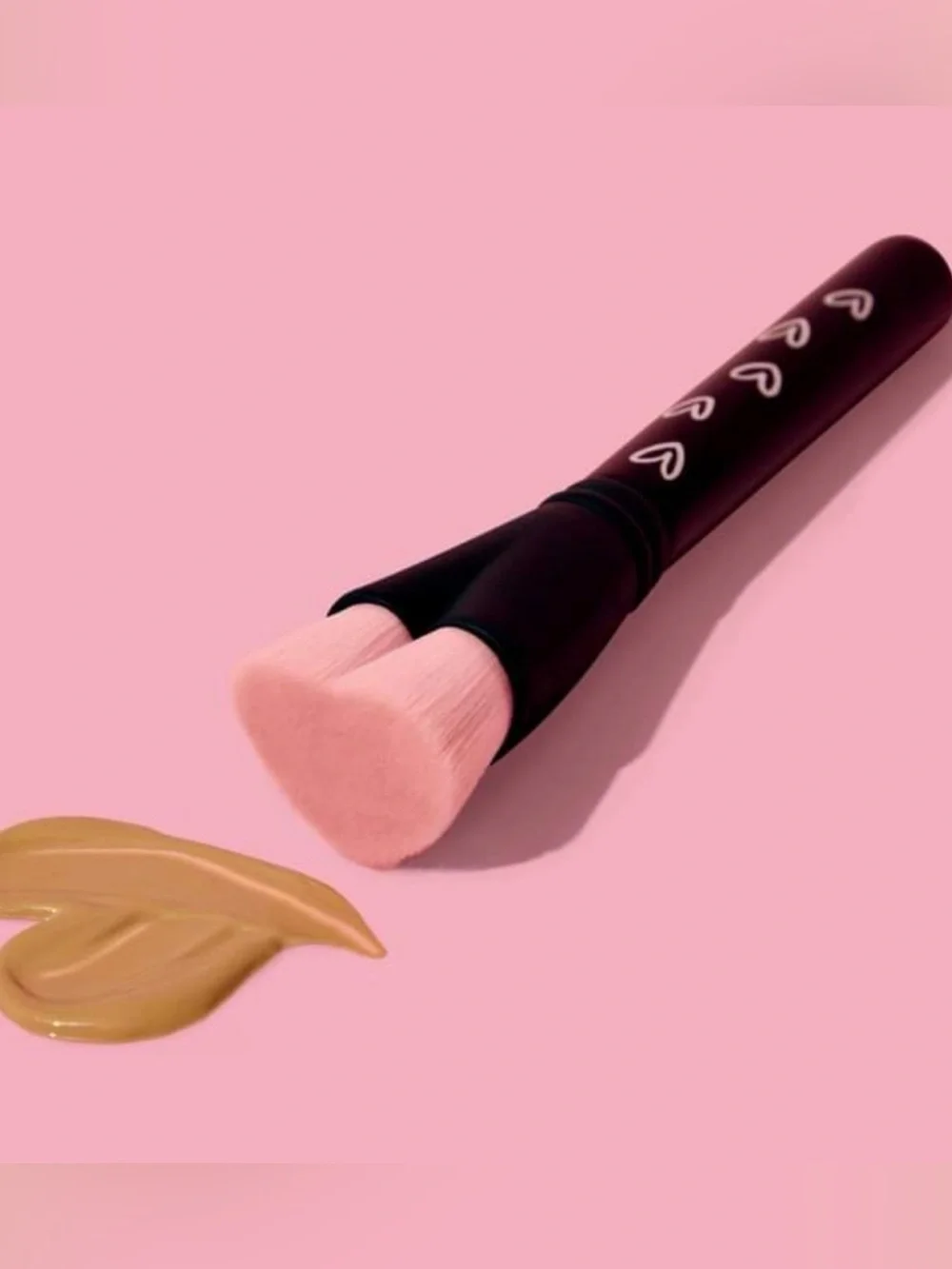 Mary Kay Foundation Makeup Brush HEART SHAPED 7